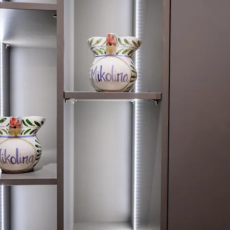 Luxury Mikolina Kornić