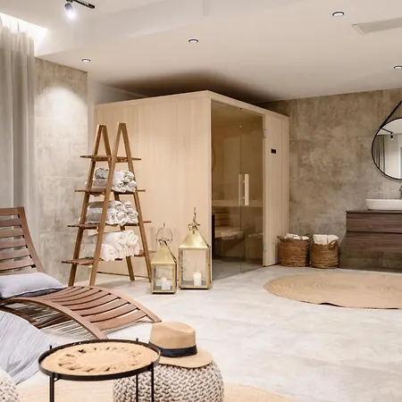 Luxury Mikolina