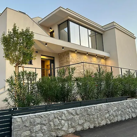 Vila Luxury Mikolina Kornić