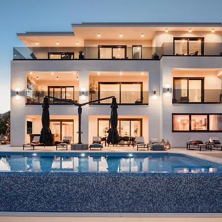 Luxury Mikolina