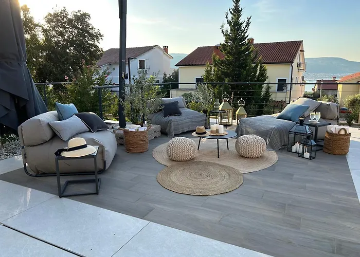 Luxury Mikolina 别墅 Kornić