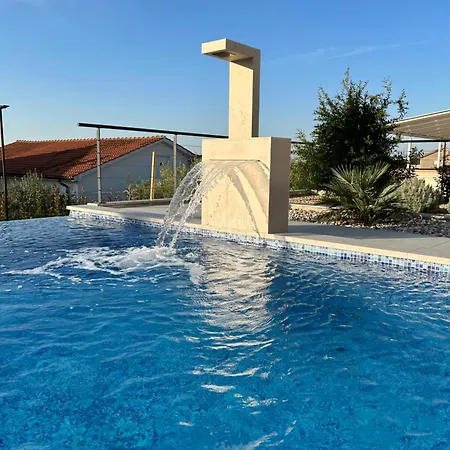 Villa Luxury Mikolina Kornic