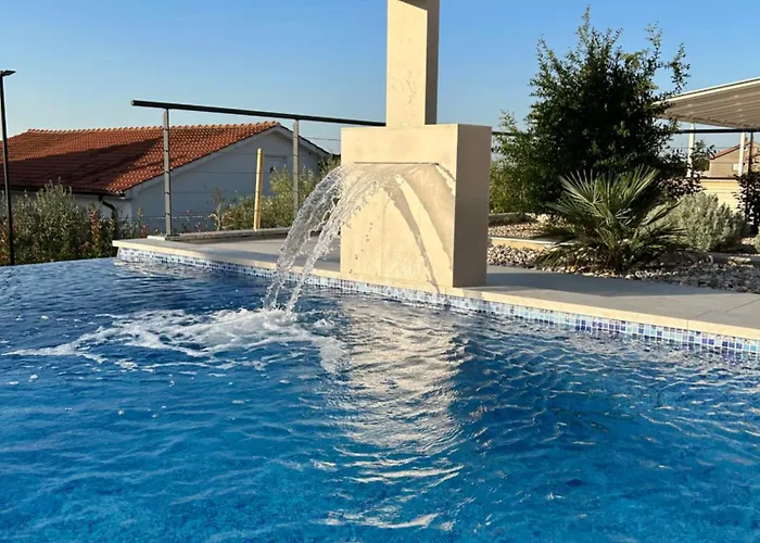 Villa Luxury Mikolina Kornić